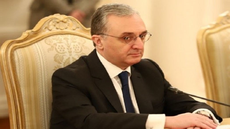 XİN Paşinyanı təkzib etdi - Zöhrab Mnatsakanyan istefa verdi + YENİLƏNİB
