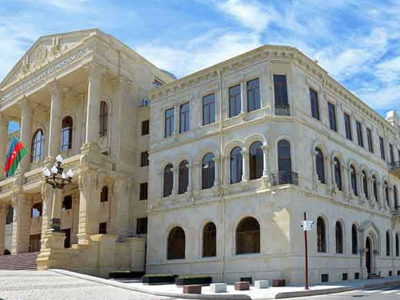 Prokurorluq Bakıdakı intihar hadisəsi ilə bağlı məlumat yaydı
