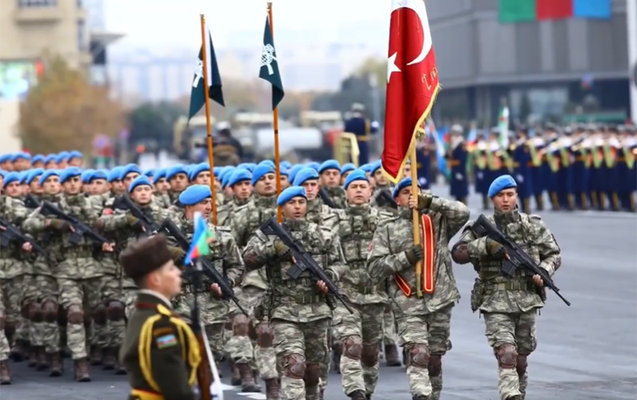 Yol ver Türkün bayrağına! - Video