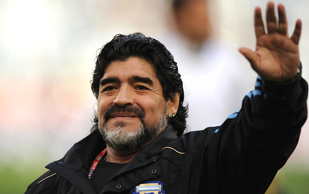 Maradonanın təsviri pullara həkk olunacaq