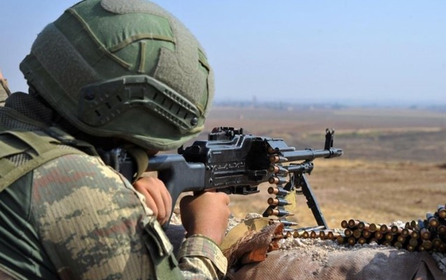 Türk əsgəri daha 3 terrorçunu zərərsizləşdirdi