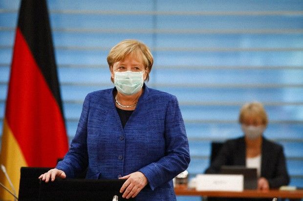 Merkel pandemiyanı “əsrin fəlakəti” adlandırdı