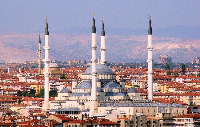 Tarixi Tərəfdaşlıqdan Strateji Əməkdaşlığa - Türkiyə İndoneziya münasibətlərində yeni DÖNƏM