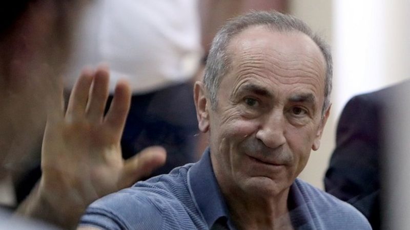 Koçaryan böyük siyasətə qayıtdığını ELAN ETDİ