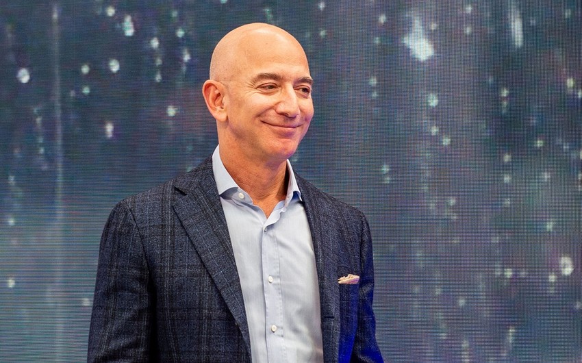 Bezos yenidən dünyanın ən varlı adamı oldu