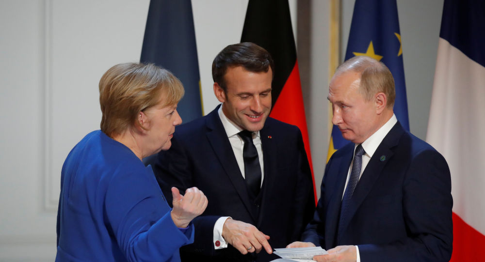 “Peyvəndimizi sizə sırımaq fikrimiz yoxdur, amma...” – Putin, Makron və Merkel görüşünün təfərrüatları