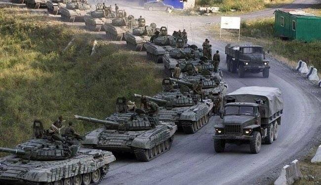 “Başqa ölkələr narahat olmasın...” - Kreml Ukrayna ilə sərhəddə qoşun yığmasına aydınlıq gətirdi