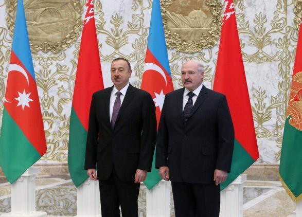 Lukaşenko Azərbaycana gəlir