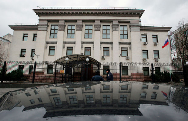 Ukrayna Rusiyanın Kiyevdəki səfirliyinin baş diplomatına üç gün vaxt verdi