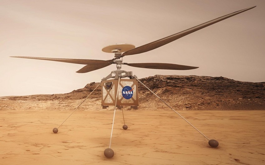 Marsda ilk tarixi uçuş - FOTO