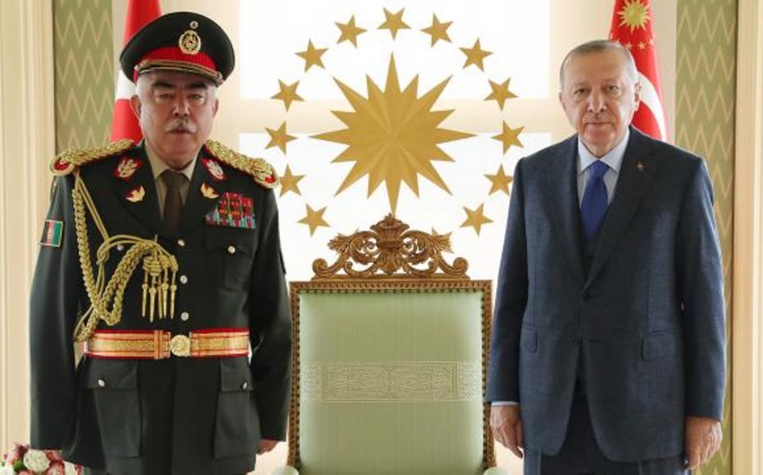 Ərdoğan Əfqanıstanın keçmiş vitse-prezidentini qəbul etdi