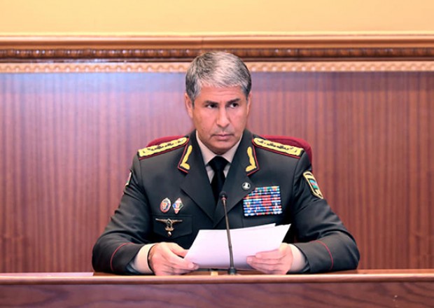 Vilayət Eyvazov DYP rəisini İŞDƏN ÇIXARDI