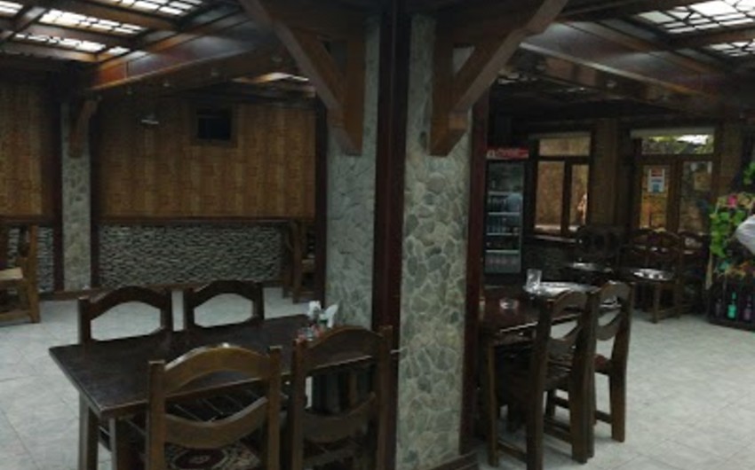 Gecə saatlarında işləyən restoran aşkarlandı