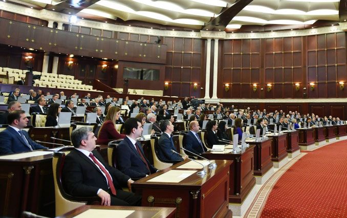 Yaz sessiyasının sonuncu iclası olacaq