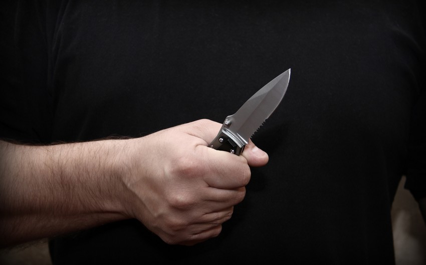 Abşeronda kişi tanışını süngü bıçağı ilə qətlə yetirdi