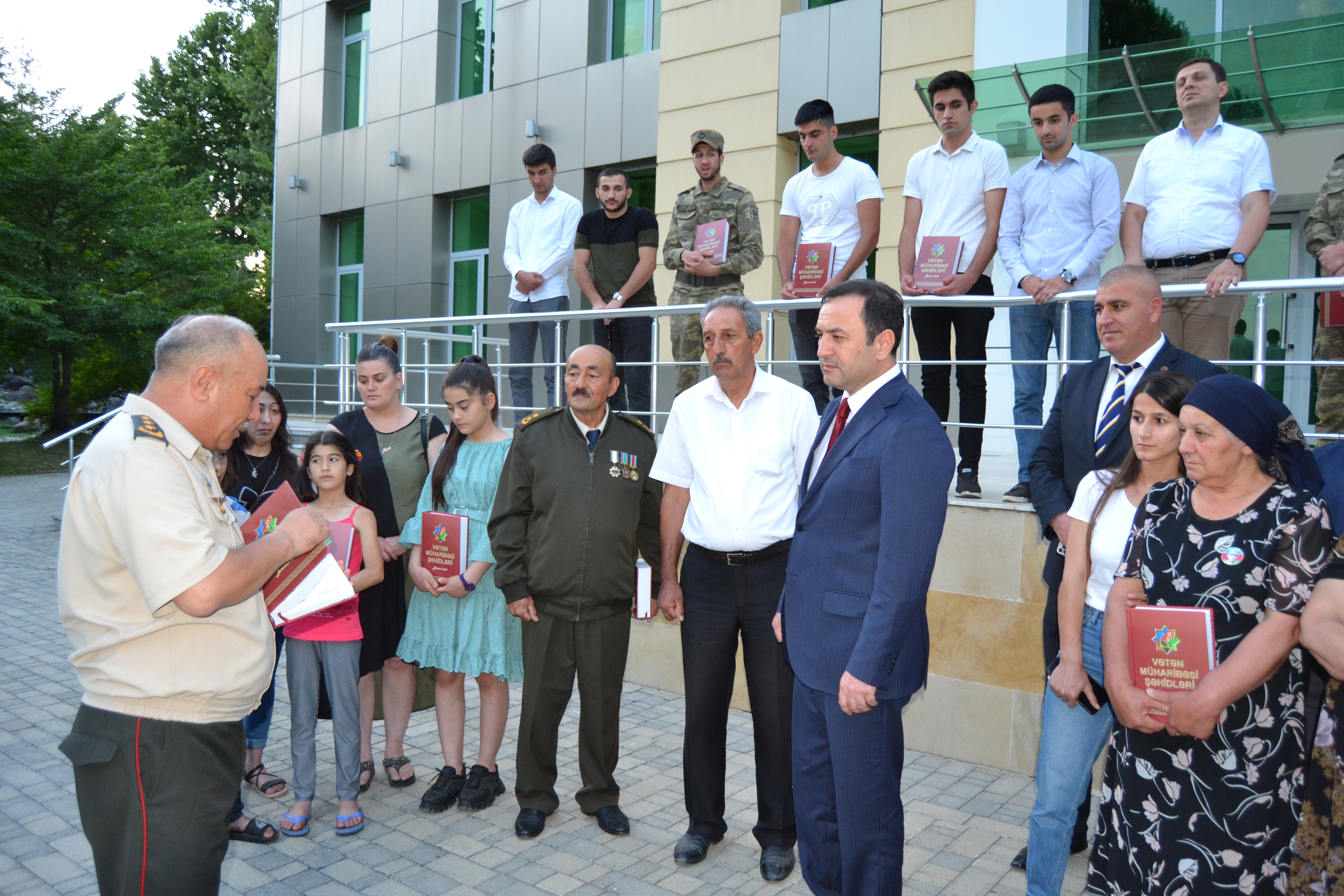 Vətən müharibəsi şəhidlərinin xatirəsi əbədiləşdirilib - FOTO
