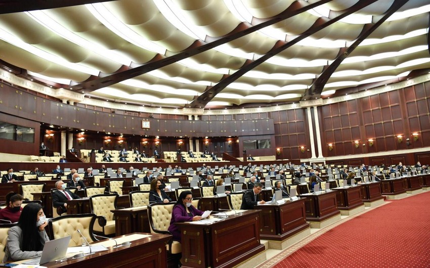 Deputatlar gələn həftə tətilə çıxır