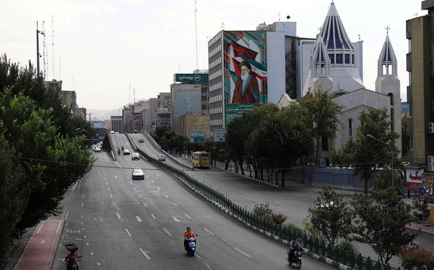 İranda beşgünlük lokdaun elan edildi