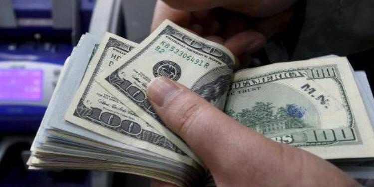 Banklar dollar alışını artırır