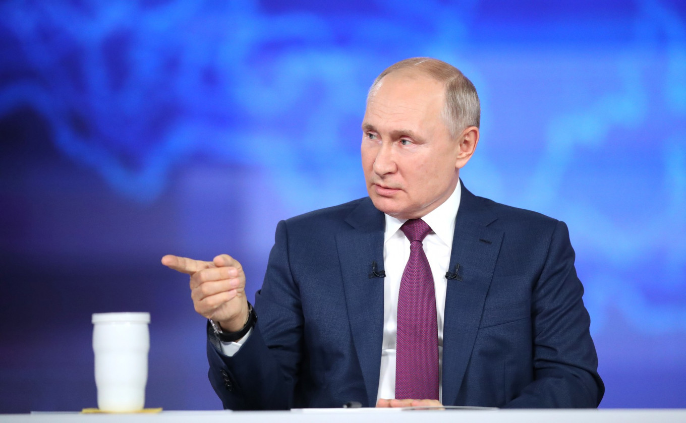 “Səhvlərindən lazımi dərsləri almasalar...” – Putindən ABŞ-a sərt İTTİHAMLAR