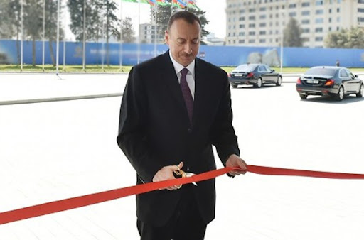 Prezident İlham Əliyev Sumqayıt Məhkəmə Kompleksinin açılışını etdi