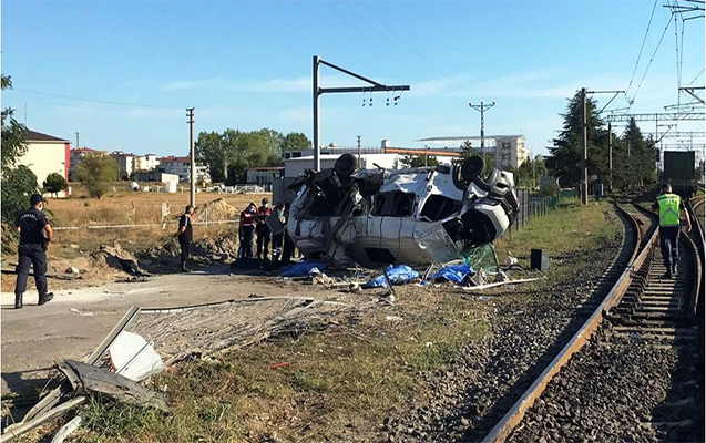 Türkiyədə dəhşətli yol qəzası - 6 ölü, 6 yaralı