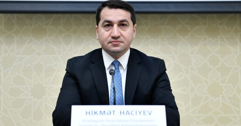 Hikmət Hacıyev Qarabağda sülhməramlıların mandatı barədə: “Müzakirələr hələ davam edir”