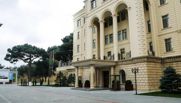 Ordumuzun sərhəddə otlaqları yandırması ilə bağlı məlumat YALANDIR - MN