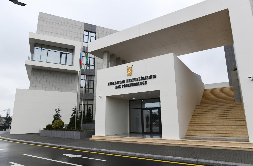 MTN generalı imkanlı şəxsləri rüsvayedici məlumatlar yaymaqla hədələyib