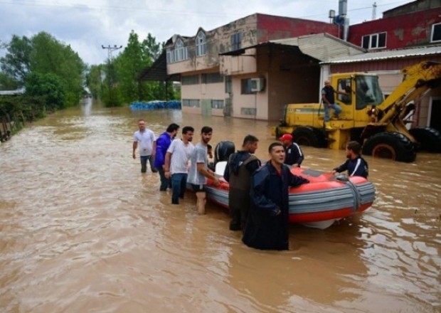 Pakistanda sel fəlakəti nəticəsində ölənlərin sayı artdı
