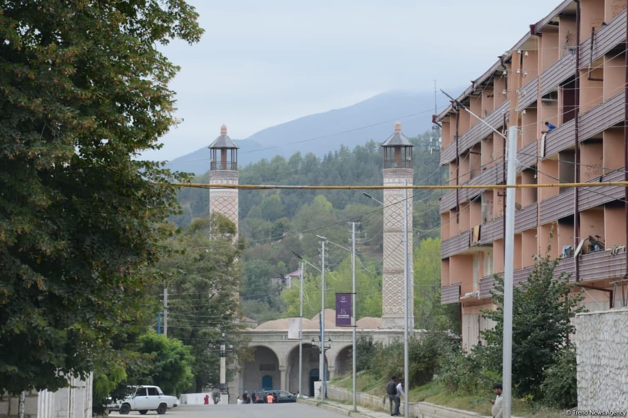 Azərbaycanın gənclər təşkilatları nümayəndələrinin Şuşaya səfəri başladı
