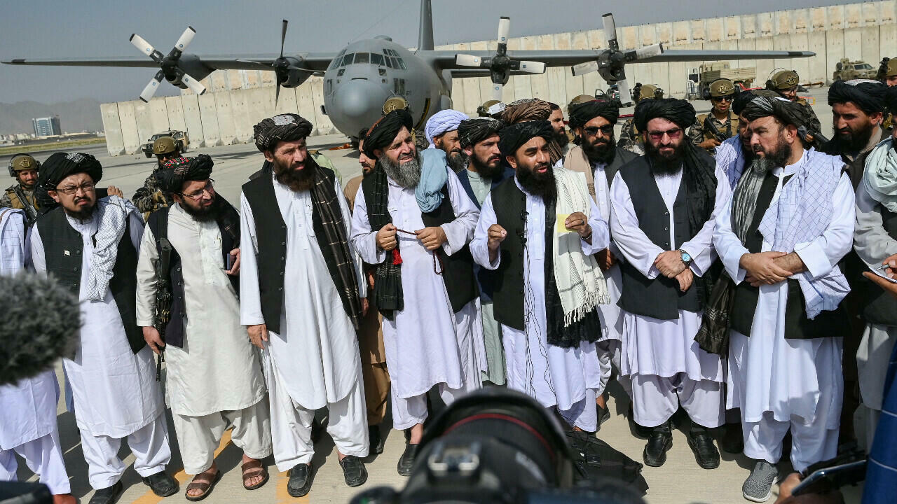 “Taliban”ın təyin etdiyi rektor universiteti qızlar üçün bağlı elan etdi - 