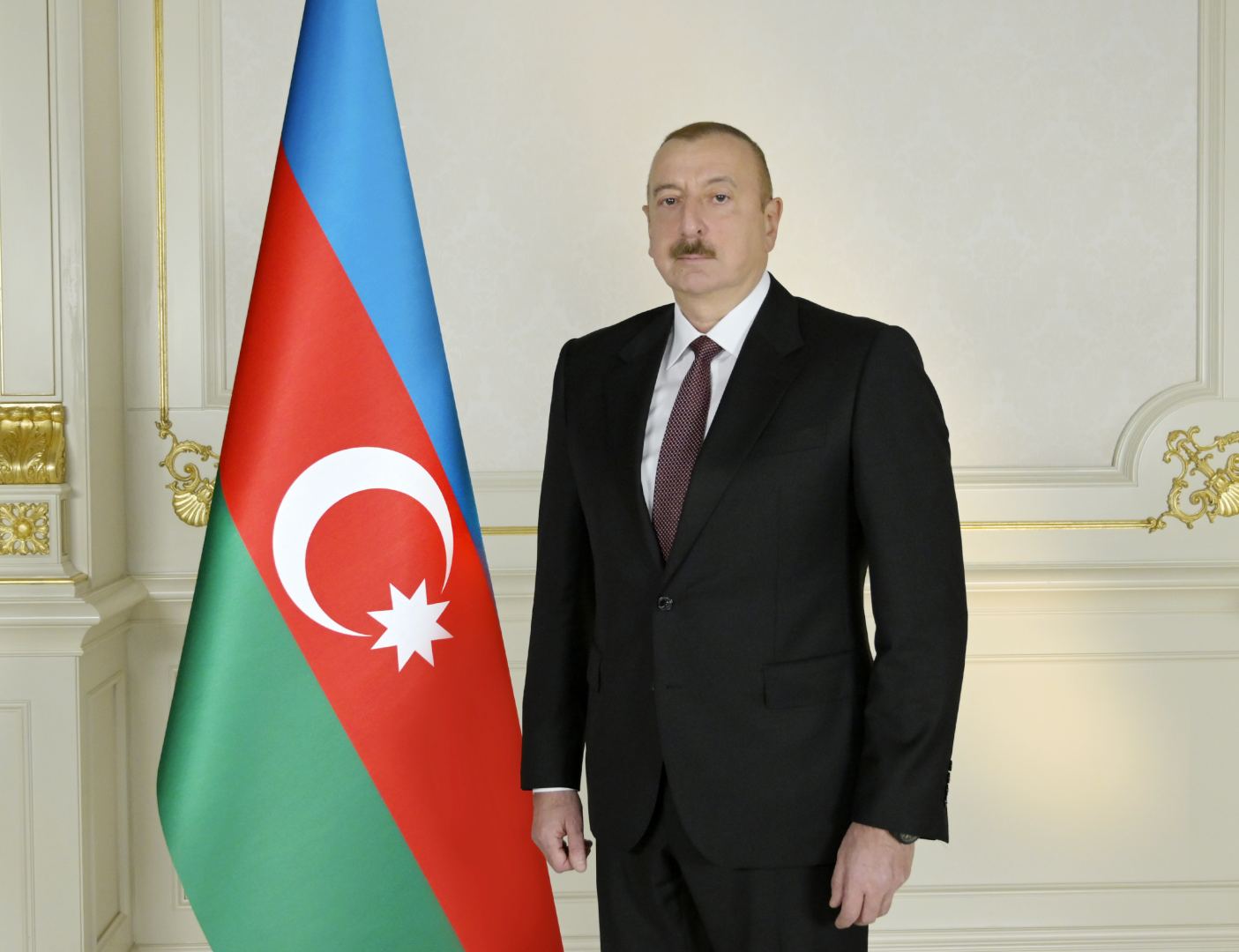 İlham Əliyev Si Cinpinə təbrik məktubu ünvanladı