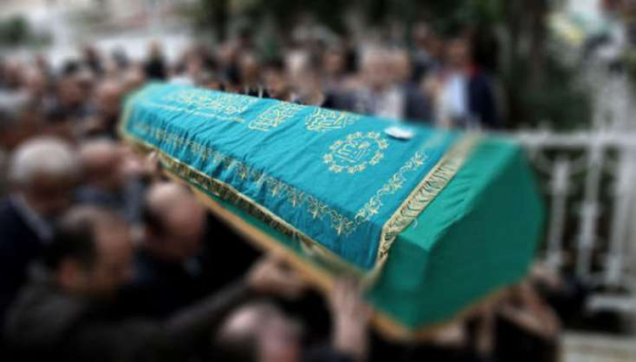 Məşhur türk siyasətçi vəfat etdi - FOTO