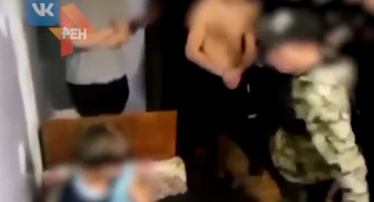 Rusiyada tələbə yataqxanasında baş verənlər hiddət doğurdu – VİDEO
