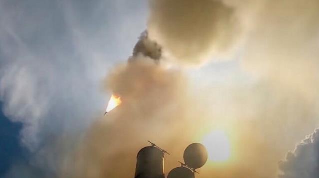 Rusiya S-500 zenit-raket kompleksini işə saldı