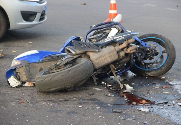 Bakıda ağır yol qəzası – Motosiklet sürücüsü öldü 