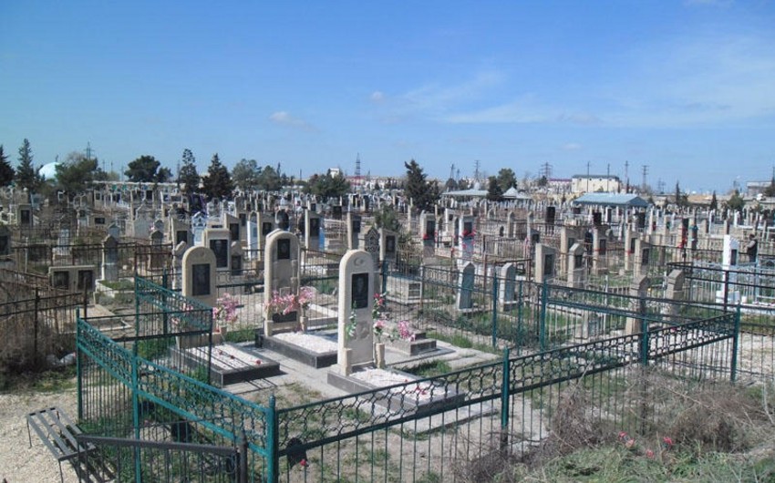 Bakıda qəbiristanlıqdan sinə daşını oğurlayan şəxs saxlanıldı