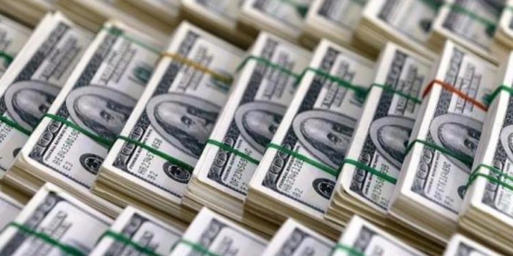 Bu ölkədə əhalinin istehlak borcu 15 trilyon dolları ötdü