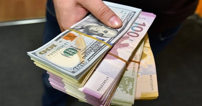 Dolların bu günə olan məzənnəsi