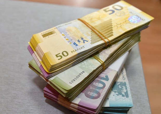 Deputatların maaşı üçün 5 milyondan çox vəsait ayrıldı