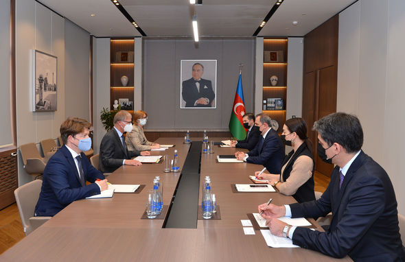 Azərbaycan-Almaniya münasibətləri: Nazirlə səfir müzakirə apardı - FOTO