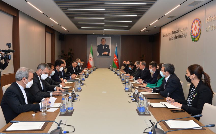 XİN-dən Azərbaycan və İran xarici işlər nazirlərinin görüşü ilə bağlı AÇIQLAMA