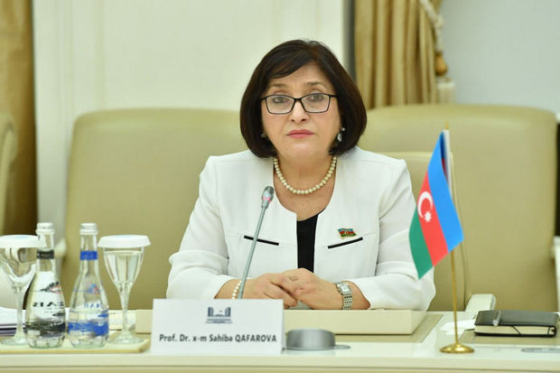 Sahibə Qafarova İranın xarici işlər naziri ilə görüşdü – FOTO
