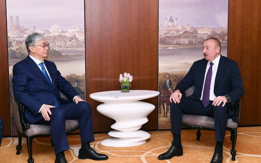 Tokayev Prezidentə zəng etdi
