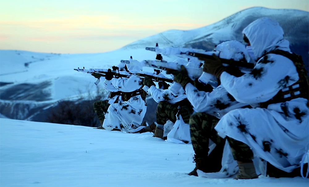 Komando hərbi hissəsində taktiki-xüsusi təlimlər keçirildi - FOTOLAR/VİDEO