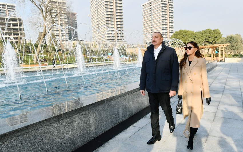 Prezident və birinci xanım Nizami Gəncəvi parkında yaradılan şəraitlə tanış oldular - FOTOLAR