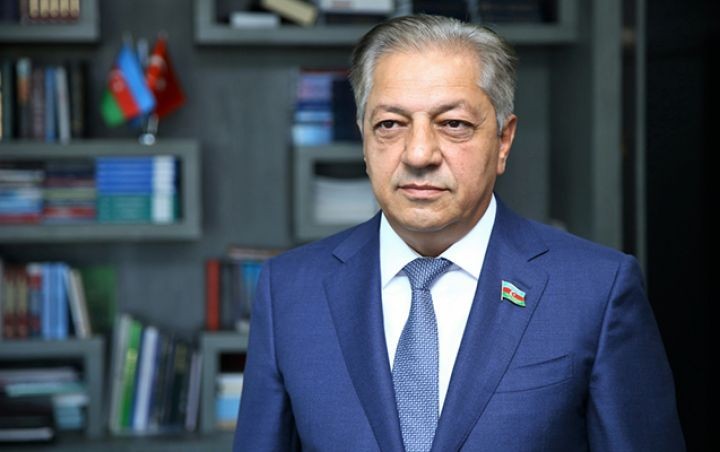 Cavanşir Feyziyev: Polad Həşimov bütün Azərbaycanın qürur və iftixar mənbəyidir