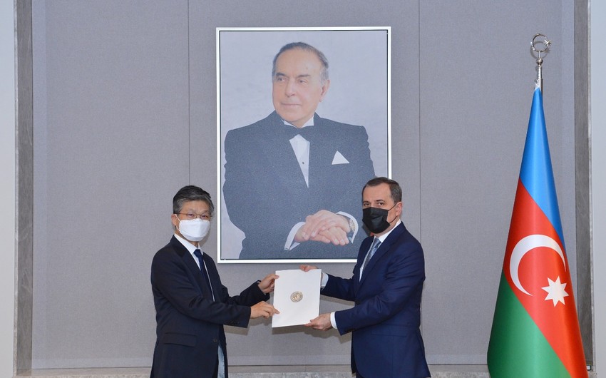 Ceyhun Bayramov Koreyanın yeni səfiri ilə bölgədəki vəziyyəti müzakirə edib - FOTOLAR