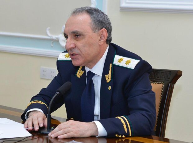 Kamran Əliyev Moskvaya getdi